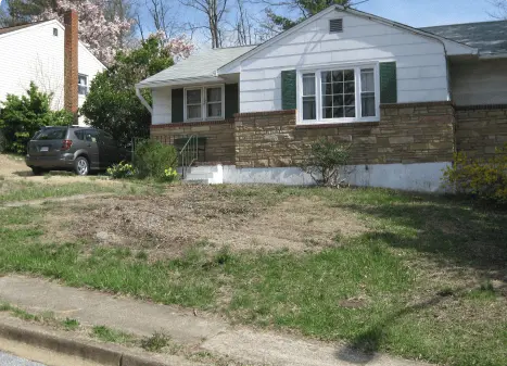 before version of taking professional landscaping services by hubcity landscaping for a house in lubbock city